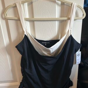 Abercrombie & Fitch Black and White Women's Top